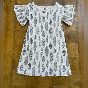 Tea Flutter Sleeve Dress. Size 5T